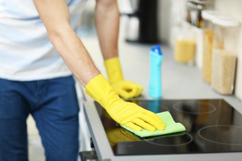 Kitchen and bathroom deep cleaning service for SE27 homes